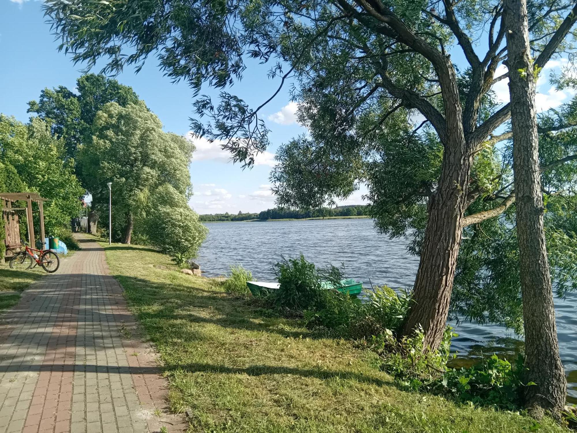 Pokoje Goscinne Sloneczny Klon Dabrowno Dabrówno Exterior foto
